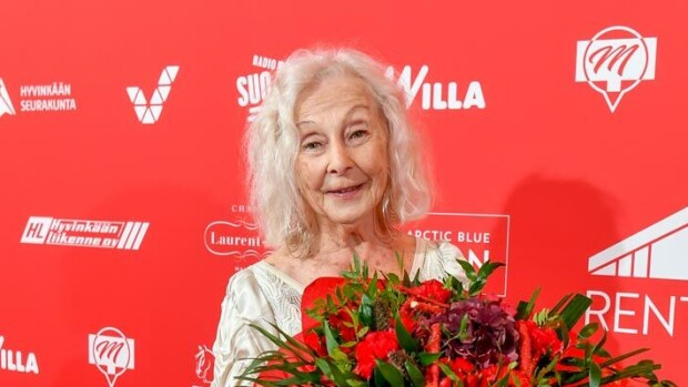 Äskettäin palkittu näyttelijälegenda Seela Sella täräyttää: En ole filmitähti! Seela Sella