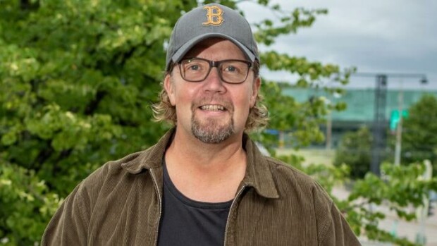 Petteri Summanen avautuu tärkeimmästä oivalluksestaan – paljastaa myös ajatuksensa ulkomaille muuttamisesta: ”En lähtisi totalitaariseen maahan!” Petteri Summanen