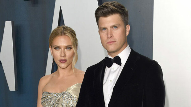 Scarlett Johansson odottaa lasta – aviomies paljasti asian yllättävässä tilanteessa Scarlett Johansson ja Colin Jost