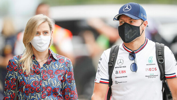 Valtteri Bottas Suomi-lomalla Tiffany-rakkaansa kanssa – upeat kesäkuvat Tiffany Cromwell ja Valtteri Bottas