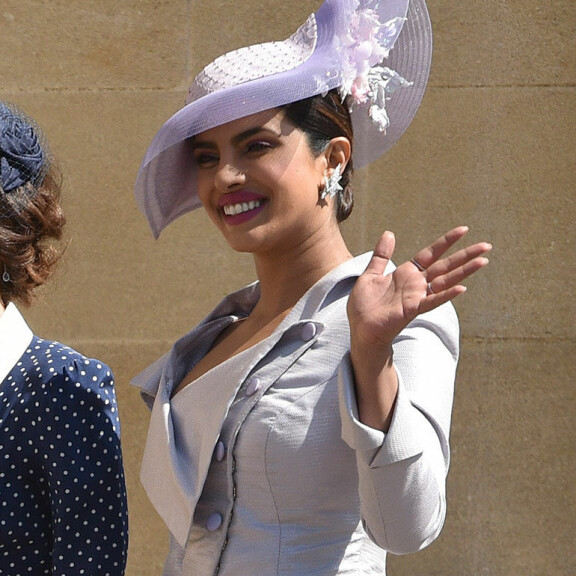 Herttuatar Meghan 40 vuotta - tiesitkö näitä yllättäviä faktoja hänestä? Kuljettaa matkoillaan keittiövempainta ja unelmamies on tunnettu leffatähti! Priyanka Chopra