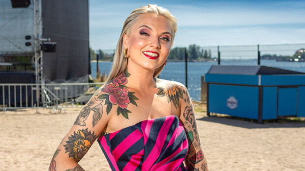 Matti-mäyräkoiran pissavahinko yllätti Veronica Verhon kauppakeskuksessa – näin hän selvisi tilanteesta! Veronica Verho