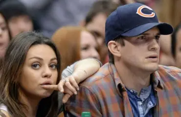 Mila Kunis ja Ashton Kutcher tekivät kummallisen paljastuksen perheen peseytymistottumuksista: pesevät lapsiaan ja itseään todella harvoin - sosiaalinen media repesi!
