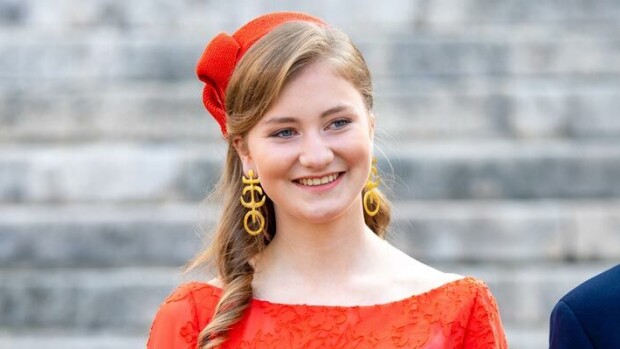 Kruununprinsessa Elisabeth sykkii armeijassa! Tuleva kuningatar tekee historiaa – kuva! Prinsessa Elisabeth