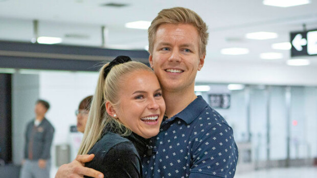 Alina Voronkova ja Joonas Hurri saivat toisensa - näin missin ja jääkiekkoilijan rakkaustarina syttyi ja eteni: kaikki alkoi somesydämistä! Alina Voronkova ja Joonas Hurri