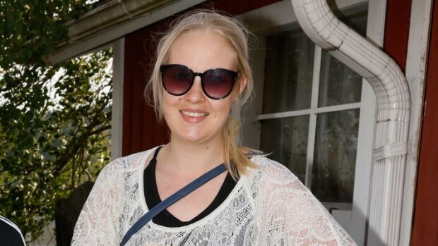 Matti Nykäsen Eveliina-tytär jännittää uutta aluevaltaustaan: Etten sitten rupea tosipaikan tullen sönköttämään! Eveliina Mäntykangas