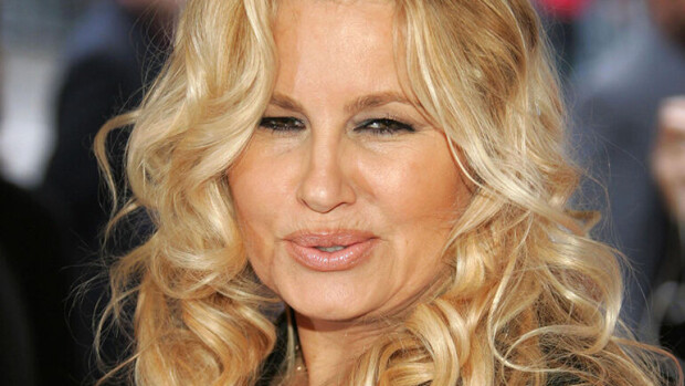Seiska tapasi American Pie -tähti Jennifer Coolidgen - paljastaa omituisen puolen uutuussarjan tekemisestä:  'Yritin vain selvitä' Jennifer Coolidge, ALL OVER PRESS