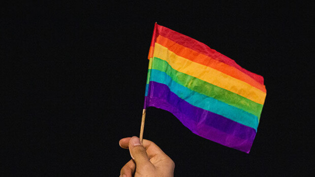 Rakkauden viikko! Näin julkkikset Suomessa ja maailmalla juhlistavat Pridea: 'Mieleni valtaa täydellinen rauha' - katso kuvat! Pride-lippu