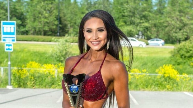 Fitness-kaunotar Johanna Harlin: Satsaan sata prosenttia näyttelemiseen! Johanna Harlin