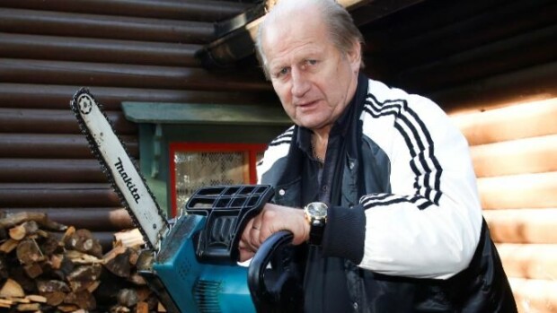 Mitä tapahtui Juhani Tammiselle? Katosi totaalisesti kuntavaalien jälkeen, mutta Seiska löysi legendan – lataa nyt painavan puheenvuoron: ”Voin vapauttaa kansalaiset pelosta” Juhani Tamminen.