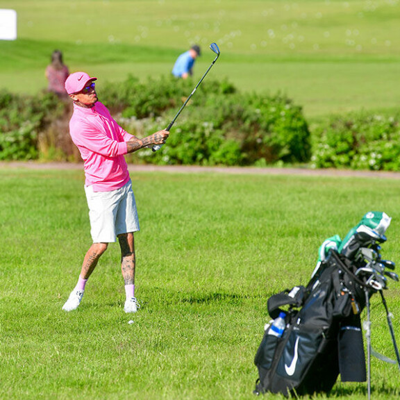 Mikael Gabriel harkitsee musiikkiuransa lopettamista?! Pelaa golfin ammattilaiskisassa - kuvat! Mikael Gabriel