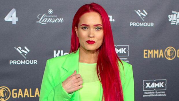 Sanni avautuu seksuaalisuudestaan Priden kunniaksi: 'En oo koskaan rajottanu rakkautta sukupuoleen' Sanni