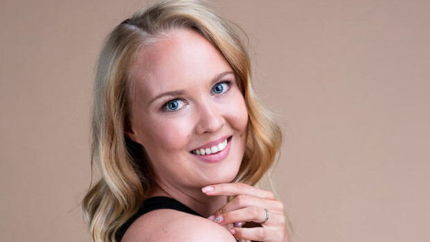Matti Nykäsen tytär Eveliina Mäntykangas sai tyttövauvan - ihana perhekuva sulostuttaa! Eveliina Mäntykangas