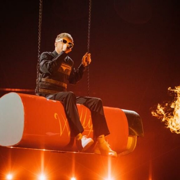 Äijänsuon kiekkopyhättö Raumalla on tuttu paikka myös oman kylän pojalle Williamille. Äijänsuon kiekkopyhättö Raumalla on tuttu paikka myös Williamille.