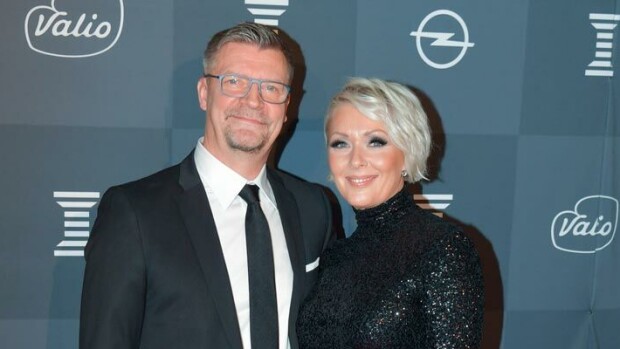 Leijonien mestarivalmentaja Jukka Jalonen kiitollisena: Vaimoni on uhrannut paljon Jukka ja Sari Jalonen