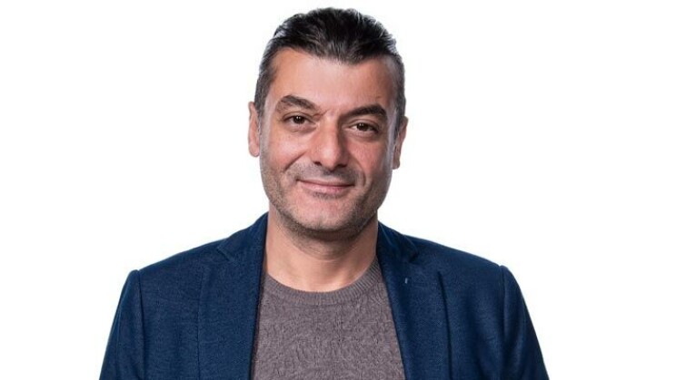 Kohuttu Maajussi-Mustafa suomalaisista naisista: Eivät pelkää edes Jumalaa! Mustafa