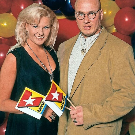 1990-luvun lopulla Marianne heilasteli lyhyen aikaa Tony “Viikinki” Halmeen kanssa. 1990-luvun lopulla Marianne heilasteli lyhyen aikaa Tony “Viikinki” Halmeen kanssa.