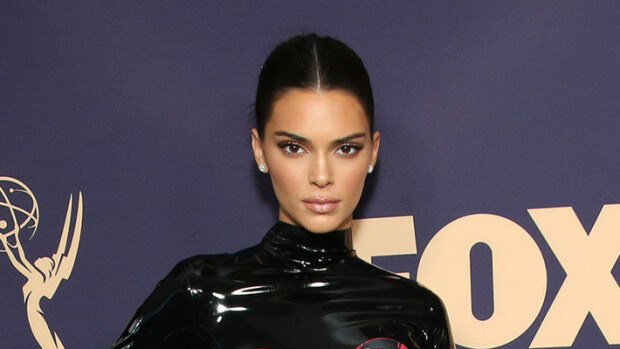 Häiriköt piinaavat Kendall Jenneriä - tällä viikolla tuomittiin yksi tappoa suunnitellut ja yksi alastomana mallikaunottaren asuntoon murtautunut tunkeutuja Kendall Jenner
