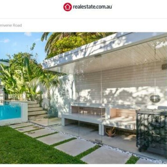 Kokkiperheen tukikohtana toiminut hulppea talo maailmankuululla Bondi Beachilla on nyt mennyt kaupaksi. Kokkiperheen tukikohtana toiminut hulppea talo maailmankuululla Bondi Beachilla on nyt mennyt kaupaksi.