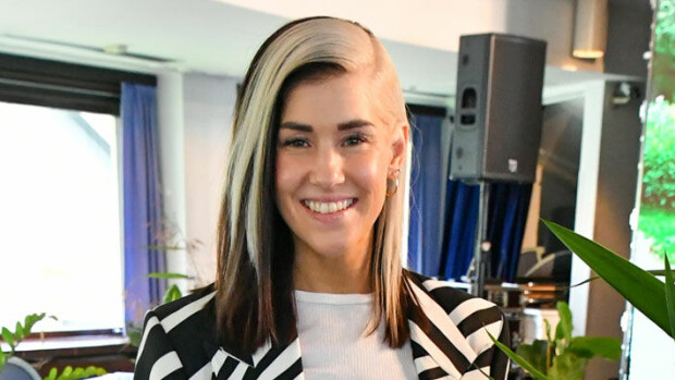 Jannika B:n räväkkä kuontalo kerää ylistystä: 'Aaaaah IHANA!!' - onko tämä kaikkien aikojen upein tyyli?! jannika b. Kuva Timo Korhonen