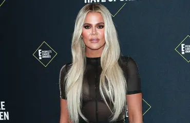 Seksipommin kuvakohu! Tämän bikiniotoksen Khloé Kardashian haluaa pois somesta heti!