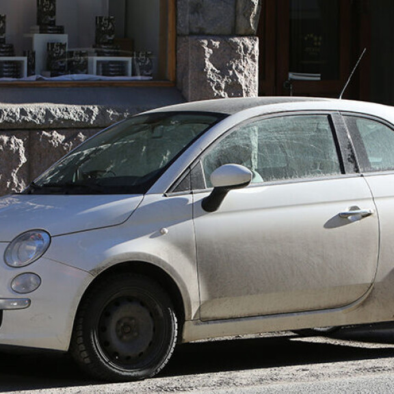 Muistatko? Minttu Räikkösen muodonmuutos hupparibilettäjästä ja Seiskan Tähtitytöstä F1-varikon tyylitaituriksi - huikeat kuvat vuosien varrelta! fiat