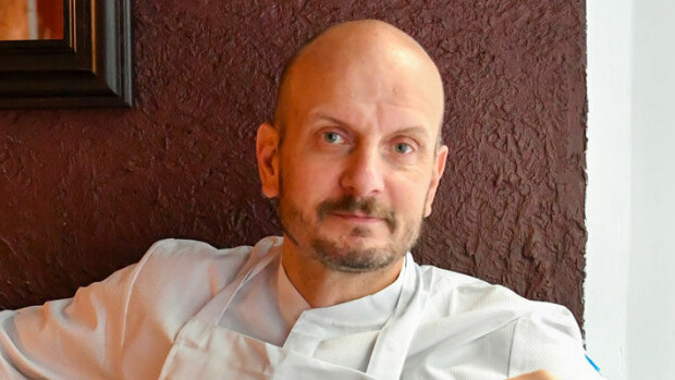 Keittiössä kihisee! Hans Välimäki avautuu valtion monopoliyrityksestä: ”Ei ravintoloiden ulosmyyntioikeus Alkoja tappaisi” 20201005, Helsinki. Hans Välimäki Bardot ravintola. Kuva TImo Korhonen