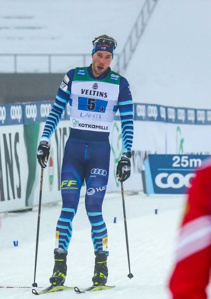 25-vuotias Joni Mäki lukeutuu Suomi-hiihdon kiinnostavimpiin tulevaisuuden nimiin. 25-vuotias Joni Mäki lukeutuu Suomi-hiihdon kiinnostavimpiin tulevaisuuden nimiin.