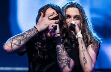 Oululaiset tekivät sen! Blind Channel voitti UMK-finaalin ylivoimaisesti ja edustaa Suomea Euroviisuissa!