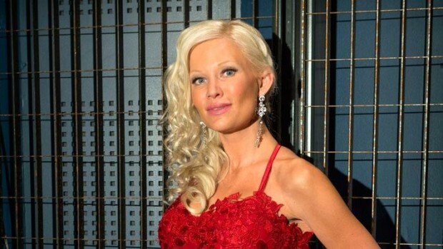 Linda Lampeniuksesta tulossa tv-sarja ja kirja: Paljastan totuuksia vaietuista tapahtumista! Linda Lampenius