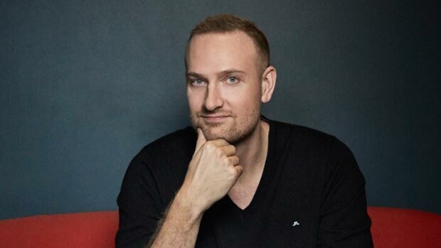 Menestyskirjailija Max Seeck paljastaa puolilapsellisen haaveensa: ”Ajatus lähti vitsistä” Max Seeck