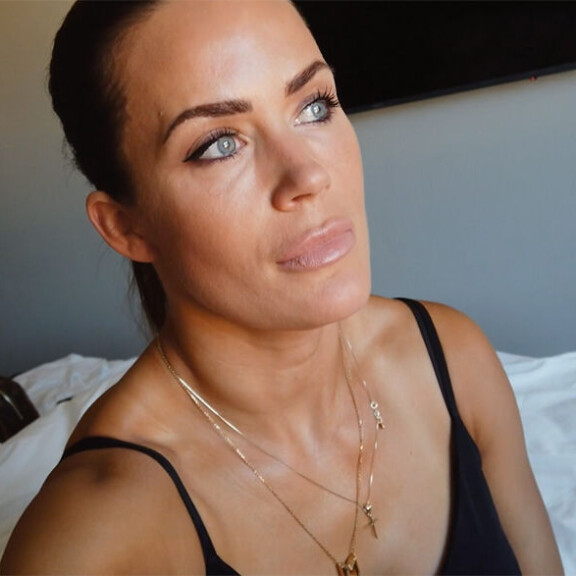 Martina Aitolehti vakavana suhteestaan mysteerirakkaansa kanssa: 'Voinko oikeasti jatkaa elämää näin?' Martina aitolehti