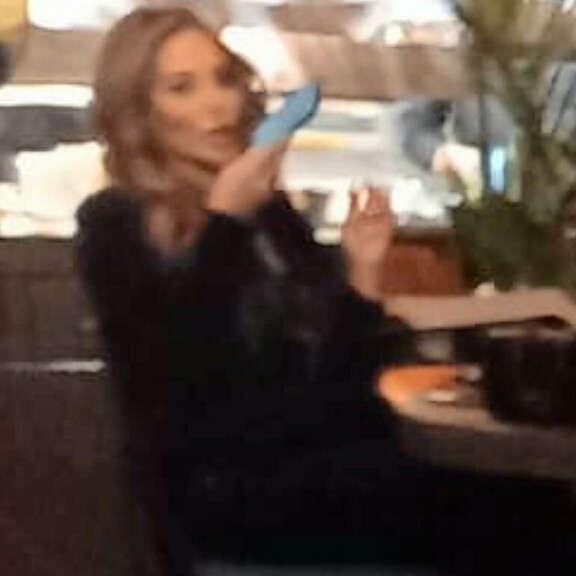 Sanaharkkaa! Martina Aitolehti, Stefan Therman ja Sofia Belórf kohtasivat ravintolassa – kuvat! Sofia Belorf