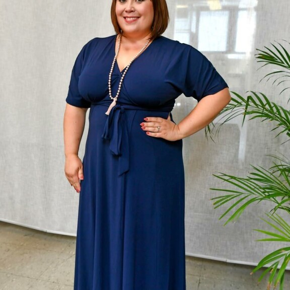 Hanna on töissä myös radiojuontajana. – Aito Iskelmä täytti juuri vuoden. Päivä oli ihana, kun sain jutella kuulijoiden kanssa. Hanna on töissä myös radiojuontajana. – Aito Iskelmä täytti juuri vuoden. Päivä oli ihana, kun sain jutella kuulijoiden kanssa.