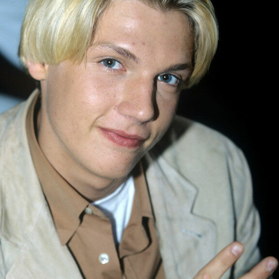 Nick Carter teki keskijakauksesta muodikkaan. Kuva otettu Los Angelesissa vuonna 1997. nick carter
