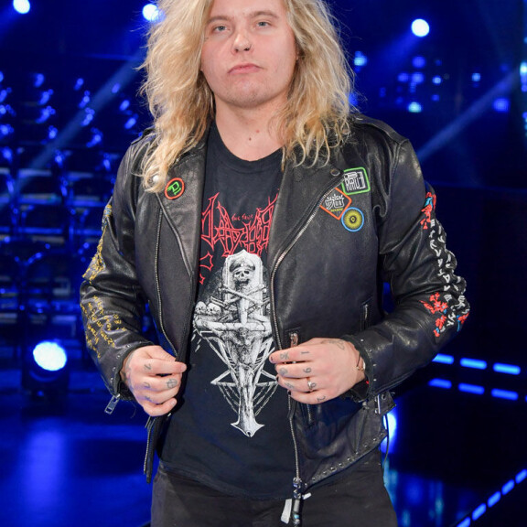 Seiskalle epäiltiin Archien juoneen alkoholia All Together Now -ohjelman kuvauksissa. 20200210, Vantaa. All Together Now Suomen kuvauspäivä Vantaalla. Kuvassa Archie Cruz.