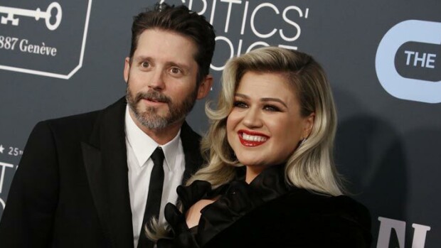 Kelly Clarksonin oikeustaistelun taustalla raju rahariita – ex-puoliso vaatii lähes viiden miljoonan euron elatusapua! Kelly Clarkson