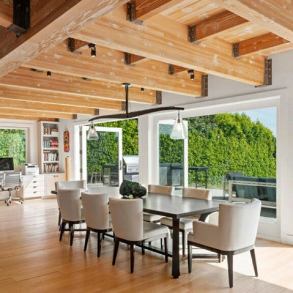 Avril Lavigne törsäsi moderniin luksuslukaaliin 6,5 miljoonaa euroa - onko tämä kämppä jättihintansa arvoinen? Katso kuvat! 09