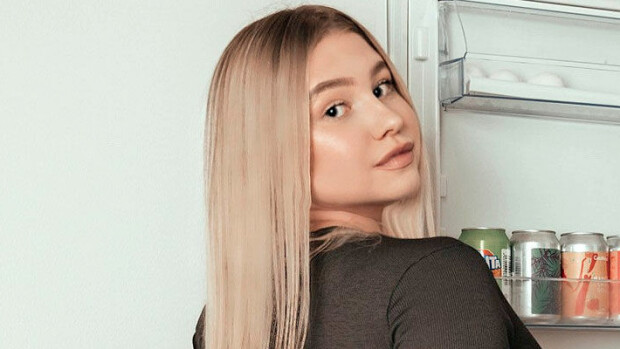 Muodokasta ja uskomattoman notkeaa! Povipommi Pasha Pozdniakova venyy akrobaattiseen temppuun somevideolla: hämmästyy itsekin - katso! pasha