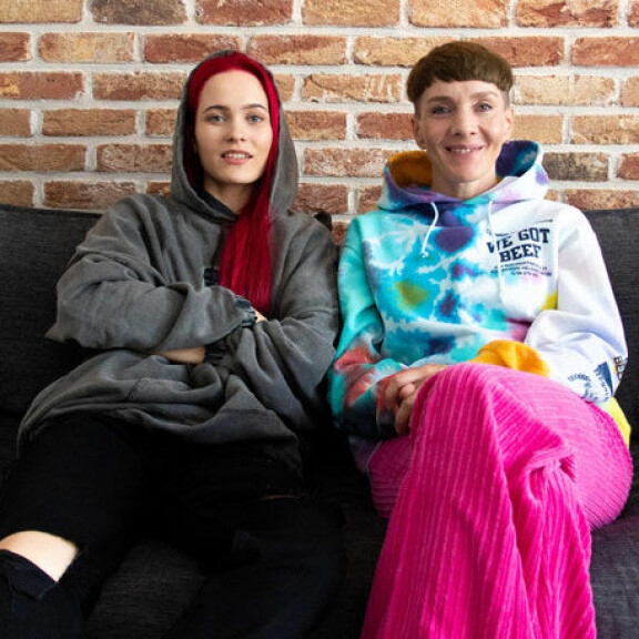 Laulaja Sanni tekee yllätyspaljastuksen tv:ssä: jättimäinen musiikkivideokohu oli lopettaa uran - alaikäisten rooli videolla tulkittiin väärin: 'En voinut hyvin' Sanni Yökylässä Maria Veitola