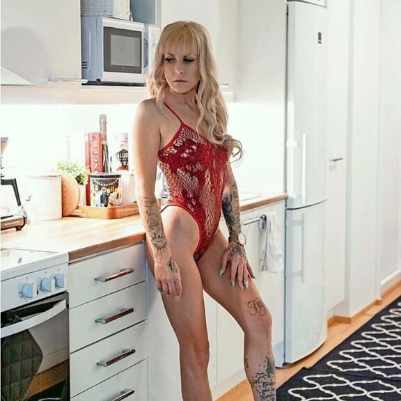 Prätkämissi Laura Rinne on voittanut Miss Worldwide Bomber -kilpailun. Prätkämissi Laura Rinne on voittanut Miss Worldwide Bomber -kilpailun.