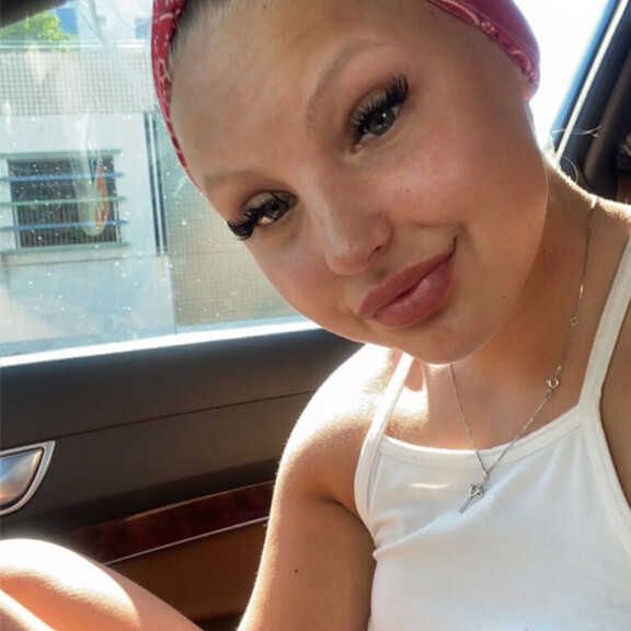 Julia korjaustäytön jälkeen. Julia