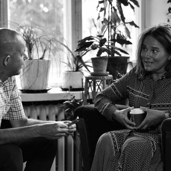 Kaj Kunnas haastatteli Kati Lahtea uutuuskirjaansa. Kati Lahti