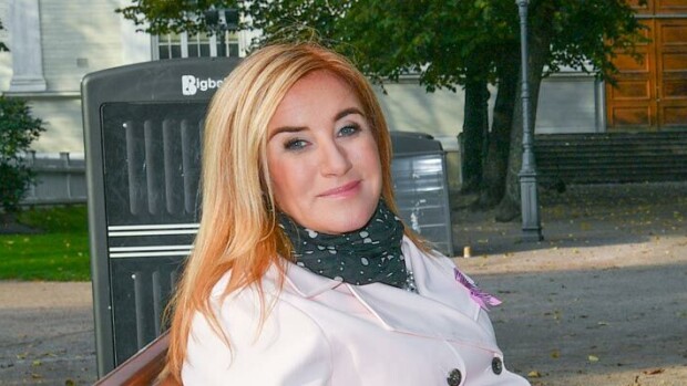 Laulaja Milana Misic traagisesta lapsuudestaan: Elin pelossa ja jännityksessä! Milana Misic
