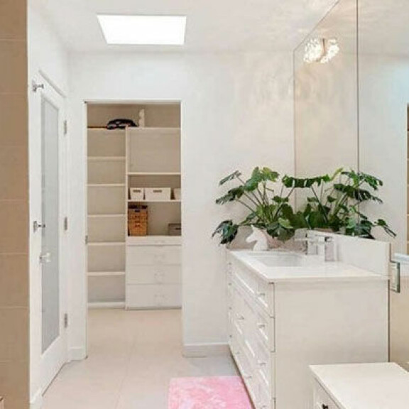 Näyttelijäkomistus Chris Hemsworth myy taloaan viidellä miljoonalla: luksuslukaalista aukeavat hengästyttävät maisemat - katso kuvat! 5