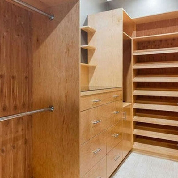 Näyttelijäkomistus Chris Hemsworth myy taloaan viidellä miljoonalla: luksuslukaalista aukeavat hengästyttävät maisemat - katso kuvat! 8