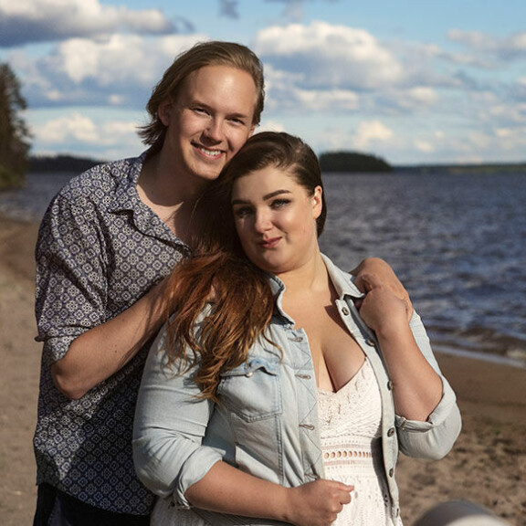 Tässä ovat uudet Temptation Island Suomi -parit: jo kertaalleen eronnut pariskunta palaa viettelysten vietäväksi! TIS-Viivi ja Lance