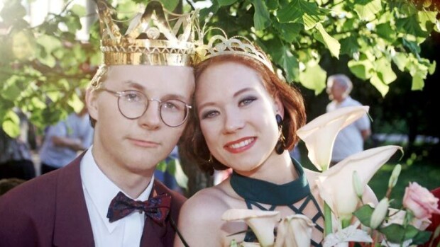 Tangokuninkaan kuolemasta 25 vuotta – Sauli Lehtosen laulajaystävä Tiina Räsänen: Luulin kuolinuutista sairaaksi vitsiksi! Sauli Lehtonen ja Tiina Räsänen
