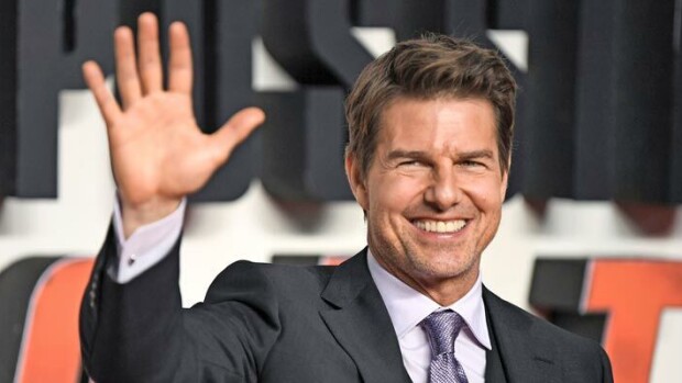Paljonkertovat kuvat! Tom Cruisen dollarihymy vaati vuosien hoidot! Tom Cruise