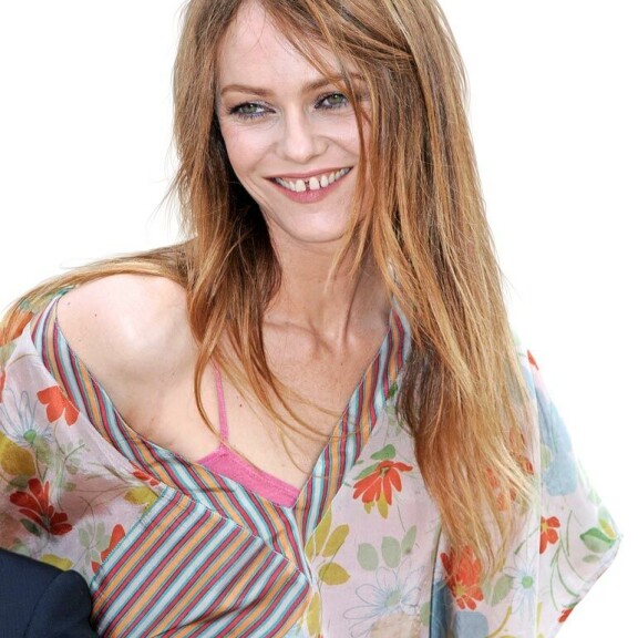 Purukalusto paljasti Lindsay Lohanin huumeiden käytön, Ben Affleckin hampaat häiritsivät Armageddon-ohjaajaa – Hollywood-tähdet sijoittavat tuhansia euroja häikäisevään hymyyn! Vanessa Paradis